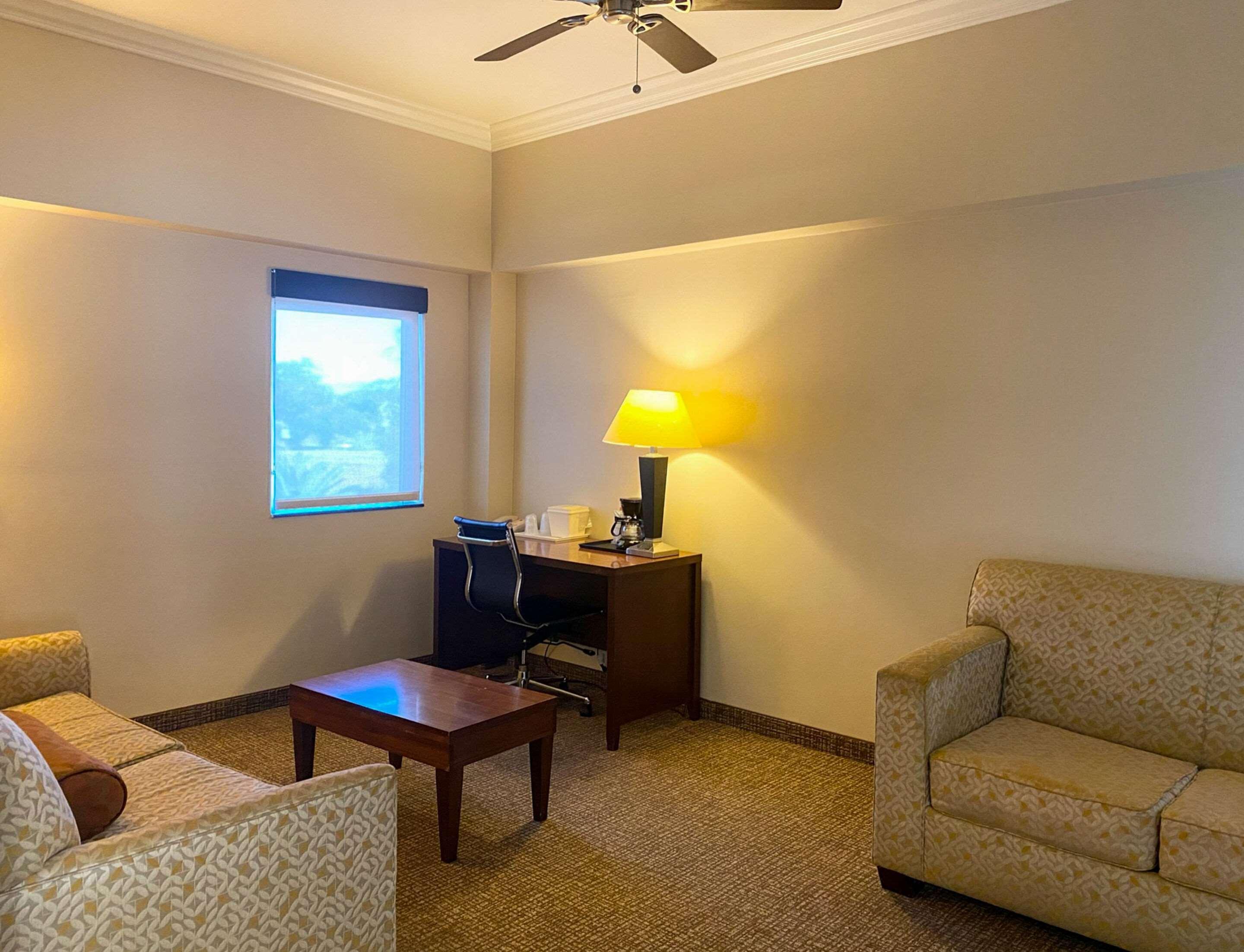 Comfort Suites Oceanside Camp Pendleton Area Экстерьер фото