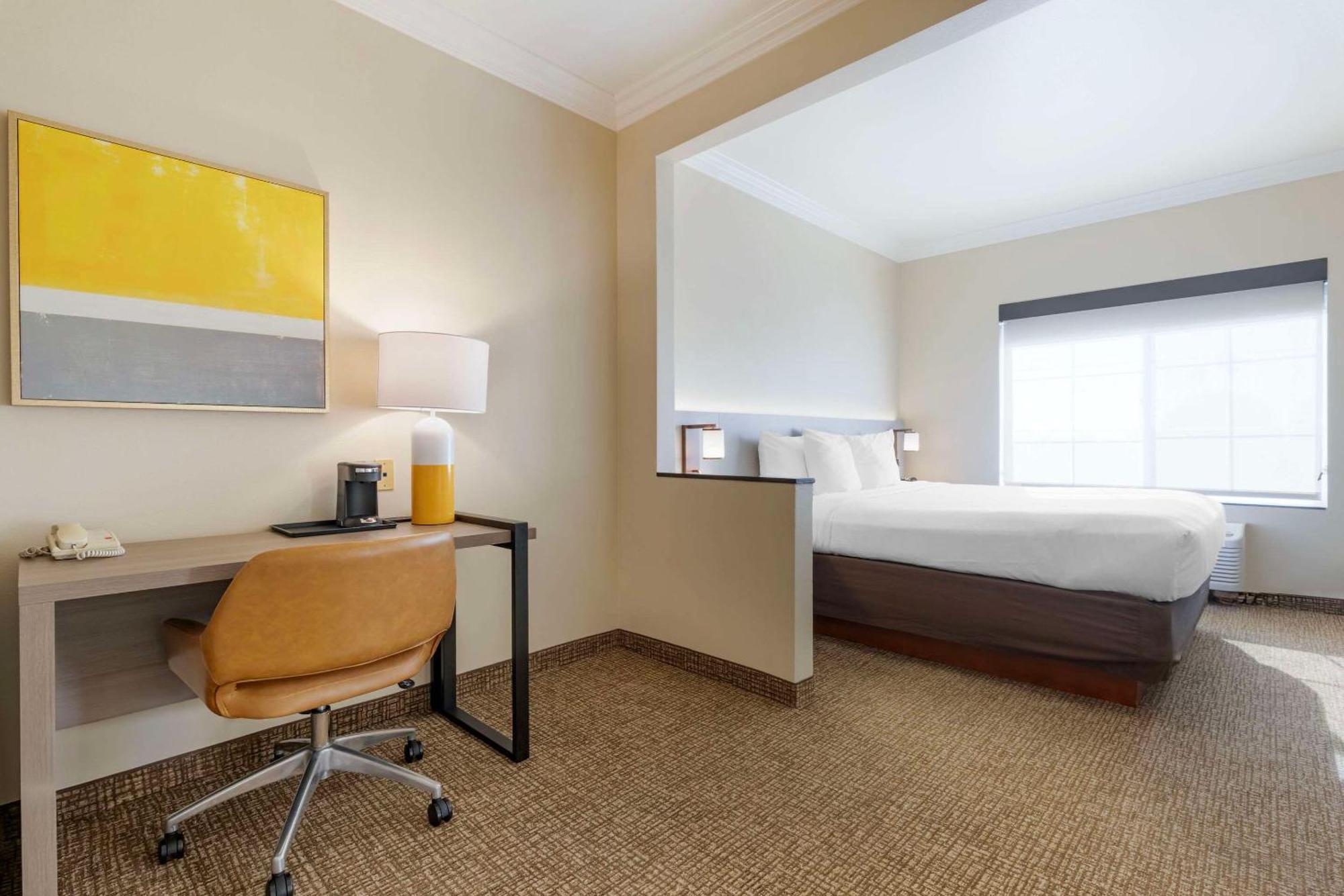 Comfort Suites Oceanside Camp Pendleton Area Экстерьер фото